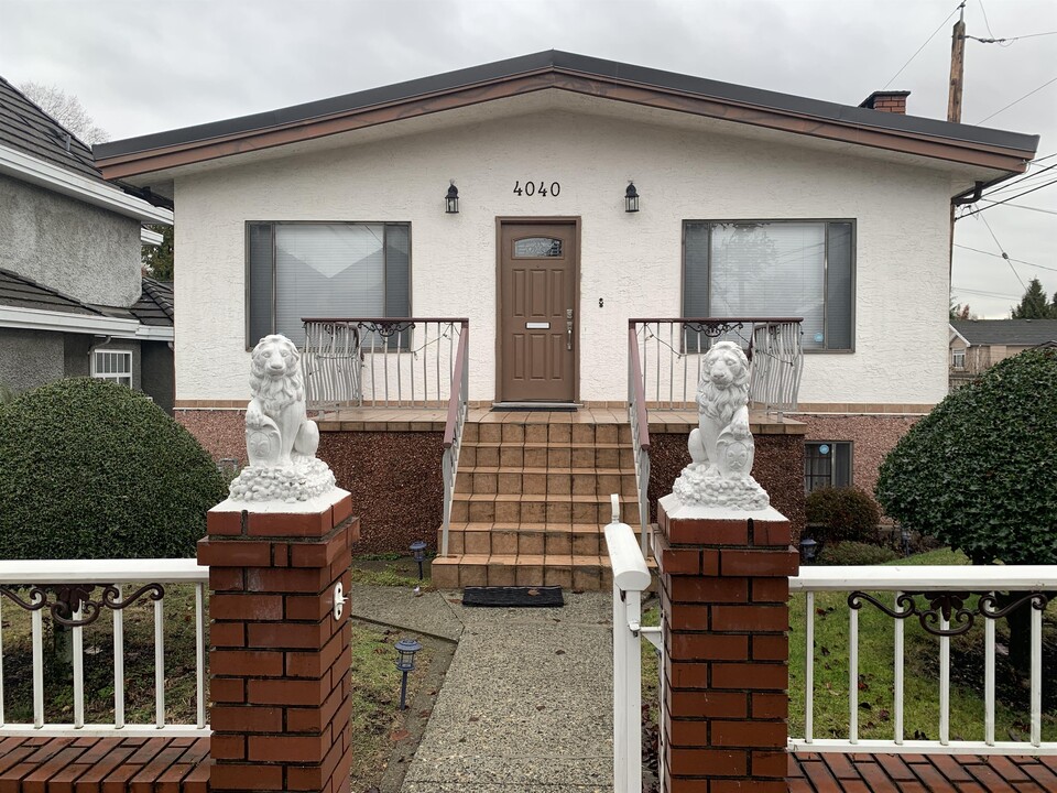 4040 St Catherines St in Vancouver, BC - Building Photo