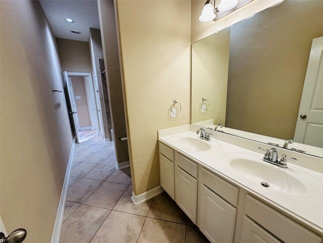 property at 21927 Field Green Dr