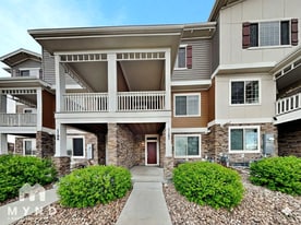 887 E 98th Ave in Thornton, CO - Building Photo