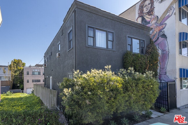 property at 1900 Pacific Ave