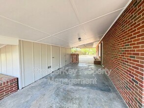 2736 Chevy Chase Dr in Montgomery, AL - Building Photo - Building Photo