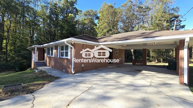 1305 Panola Rd in Stone Mountain, GA - Building Photo - Building Photo