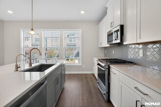 3447 Hidden Valley Cir in Lawrenceville, GA - Building Photo - Building Photo