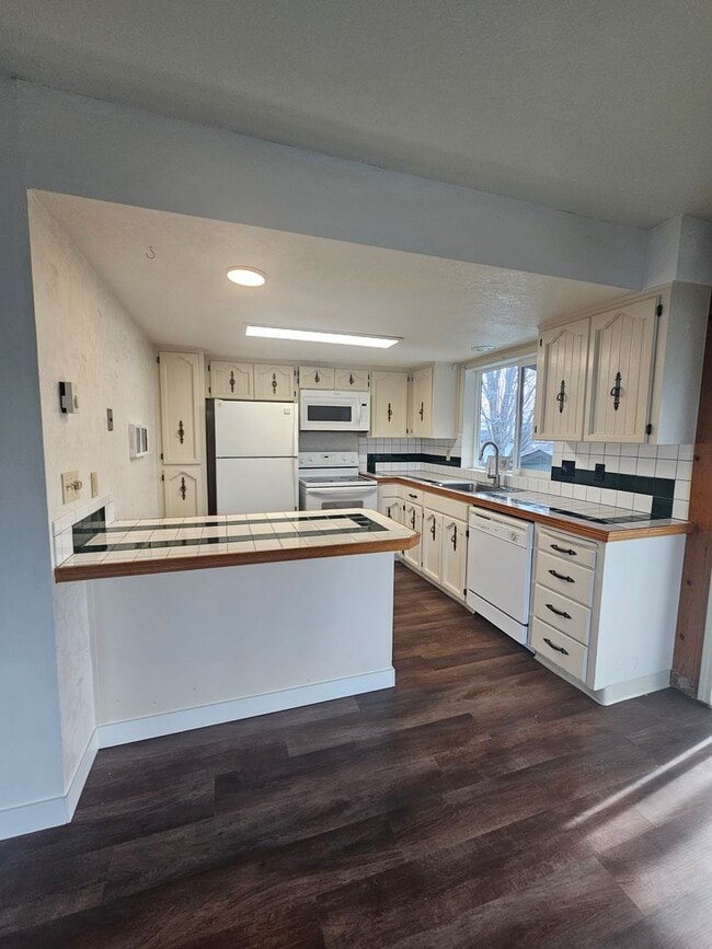 property at SF341 LRC