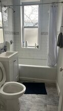 124 Jersey St, Unit 4 in Boston, MA - Building Photo - Building Photo