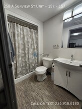 258A Sunview St in Waterloo, ON - Building Photo - Building Photo
