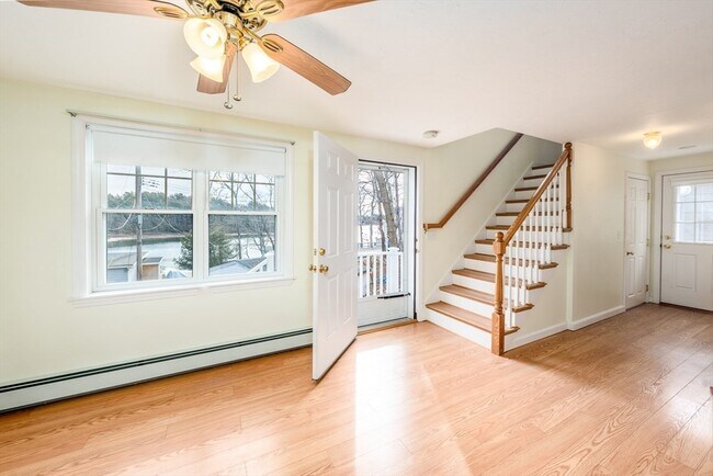 28 G Hideaway Rd in Bourne, MA - Building Photo - Building Photo