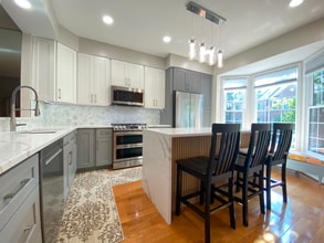 3004 Fallswood Glen Ct in Falls Church, VA - Building Photo - Building Photo