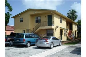 1044 NW 29th St Apartments