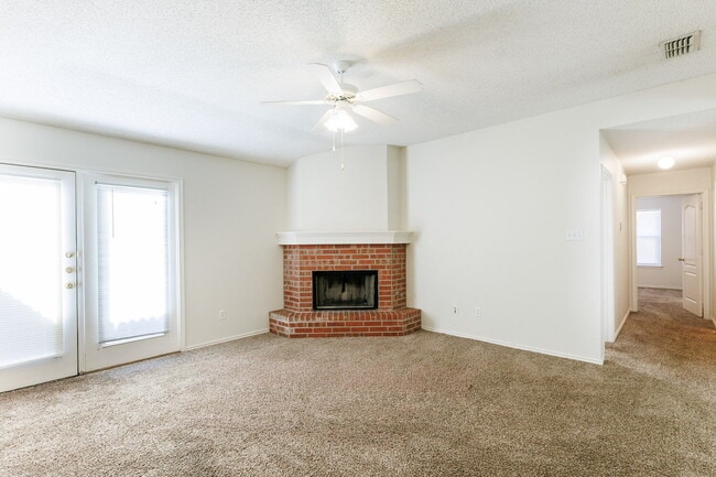 2614 81st St in Lubbock, TX - Building Photo - Building Photo