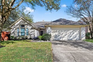 10703 White Bridge Ln in Sugar Land, TX - Building Photo