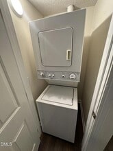 3515 Ivy Commons Dr, Unit 301 in Raleigh, NC - Building Photo - Building Photo