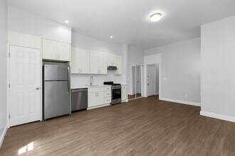 570 Grove in San Francisco, CA - Building Photo - Building Photo