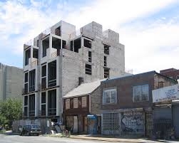 130-132 Scholes St in Brooklyn, NY - Foto de edificio