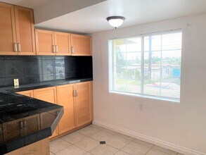 3409 Winlow St in San Diego, CA - Building Photo - Building Photo