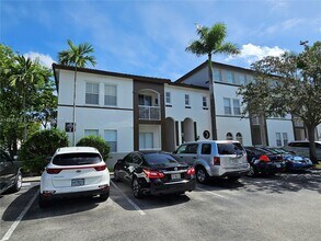 4321 SW 160th Ave in Miramar, FL - Building Photo - Building Photo