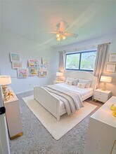 9300 SW 52nd Terrace in Miami, FL - Building Photo - Building Photo