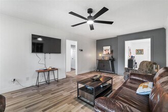 5427 Lamonte Ln in Houston, TX - Building Photo - Building Photo