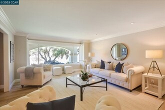 310 Glen Alpine Ct in Moraga, CA - Building Photo - Building Photo