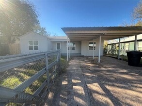 210 Clyde St in Abilene, TX - Building Photo - Building Photo