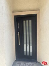 2307 Mira Vista Ave in Montrose, CA - Building Photo - Building Photo