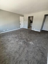 18 N Richview Ave in Youngstown, OH - Foto de edificio - Building Photo