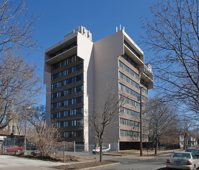 Phillips Tower in Minneapolis, MN - Building Photo - Building Photo