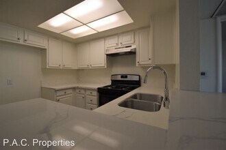 11416 Albers St in Los Angeles, CA - Building Photo - Building Photo