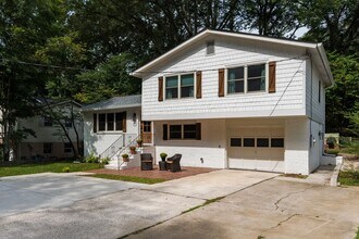 1540 Saulter Rd in Homewood, AL - Building Photo - Building Photo