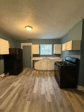 6505 Clifford St in Pittsburgh, PA - Building Photo - Building Photo