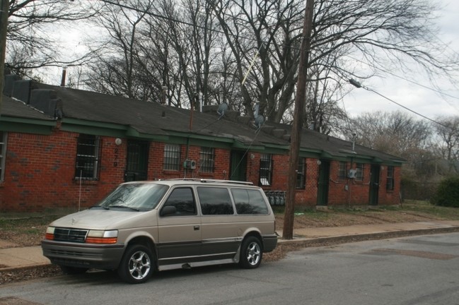 981 N 7th St in Memphis, TN - Building Photo - Building Photo