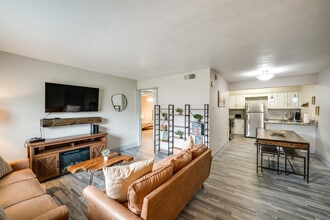 9763 Audelia Rd in Dallas, TX - Building Photo - Building Photo