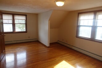 41 Washington Ave, Unit 3 in Waltham, MA - Building Photo - Building Photo