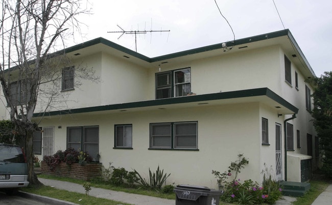 1346 E Florida St in Long Beach, CA - Foto de edificio - Building Photo