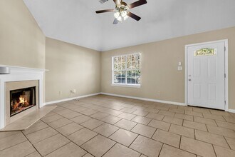 5383 Twin Valley Ln in Memphis, TN - Building Photo - Building Photo