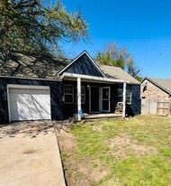 1037 SW Binkley St in Oklahoma City, OK - Building Photo
