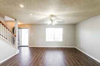 4342 Lakewood Dr in Pasadena, TX - Building Photo - Building Photo