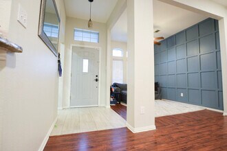 1207 Old Knoll Dr in Wylie, TX - Building Photo - Building Photo