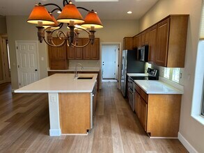 42019 N Golf Crest Rd in Anthem, AZ - Building Photo - Building Photo