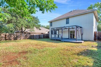 6004 Mesa Verde Cir in Austin, TX - Building Photo - Building Photo