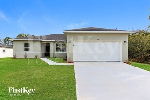 216 Titan Rd SE in Palm Bay, FL - Building Photo