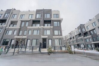 3473 Widdicombe Way in Mississauga, ON - Building Photo - Building Photo