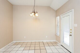 7401 Glenstone St in Rowlett, TX - Building Photo - Building Photo