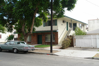 908 E California Ave in Glendale, CA - Building Photo - Building Photo