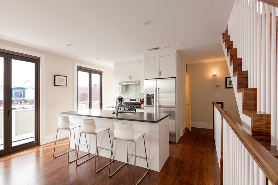 10 E Springfield St in Boston, MA - Building Photo