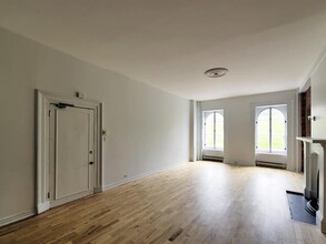 14 Saint-Denis Av in Québec, QC - Building Photo - Interior Photo