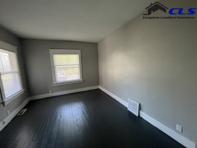 property at 1231 S 10th St