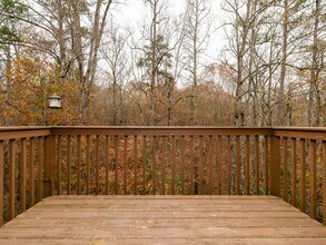 427 Red Coat Ln in Woodstock, GA - Building Photo - Building Photo