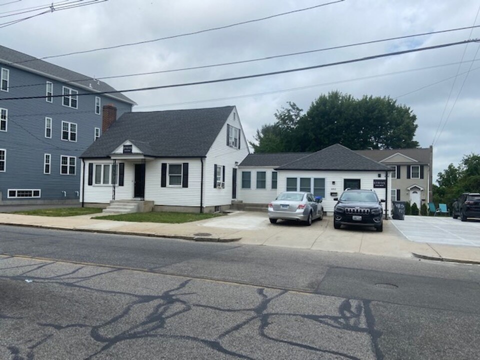 485 Admiral St in Providence, RI - Foto de edificio