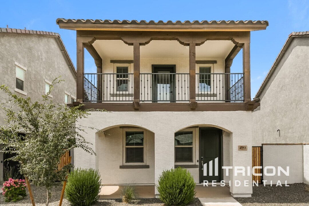 4753 S Mole in Mesa, AZ - Building Photo